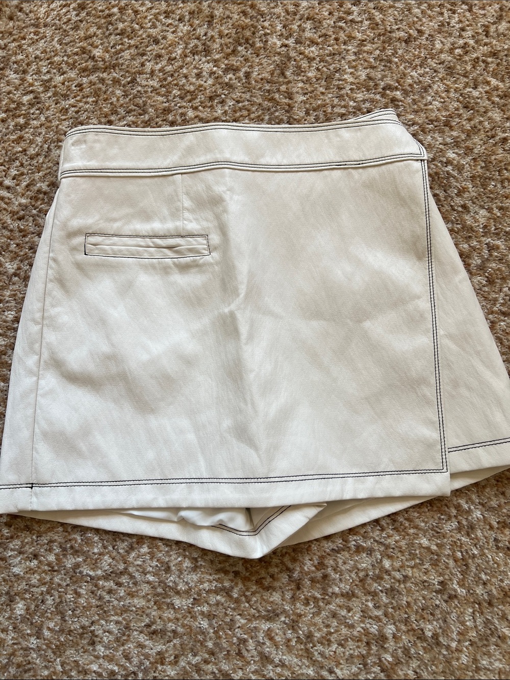 Faux Leather Women’s Cream Skort with Contrast Stitching